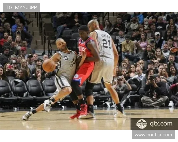 上海飞盘队创新防反战术解析助力球队崛起与发展